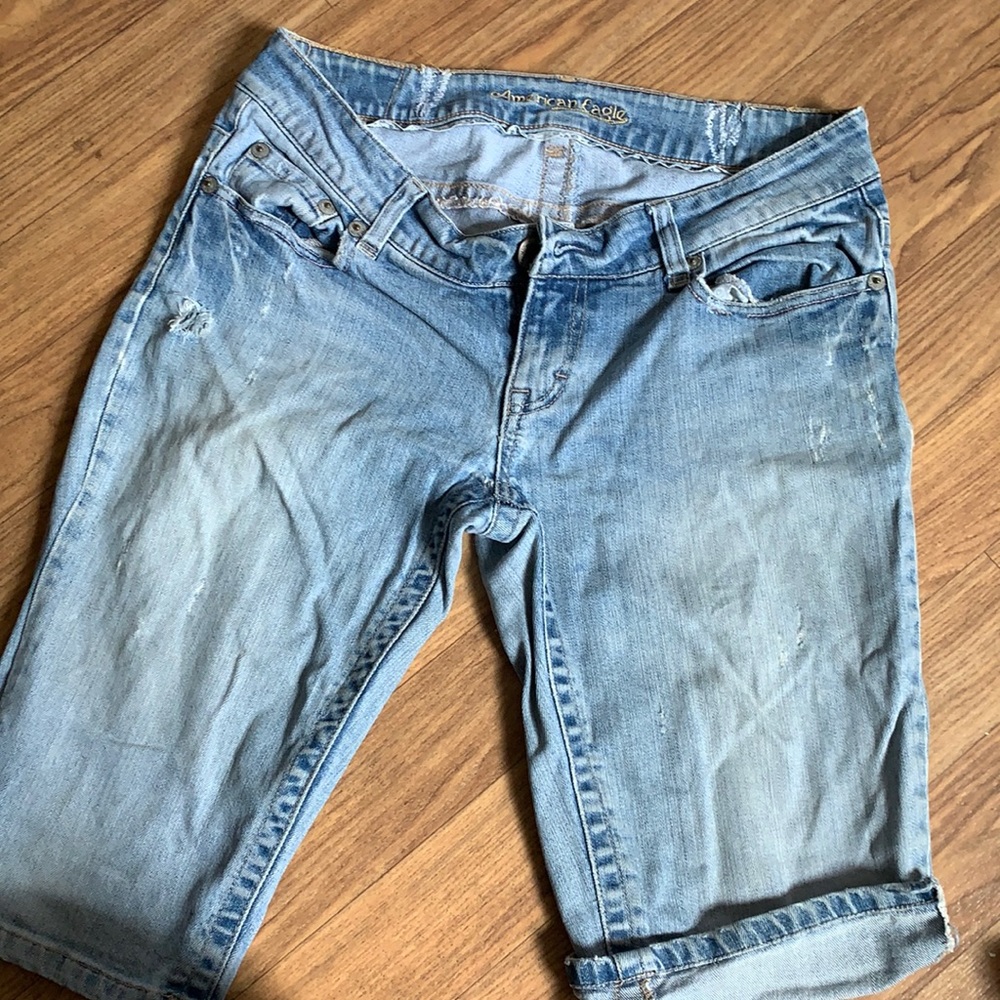 American Eagle vintage shorts. Size 10